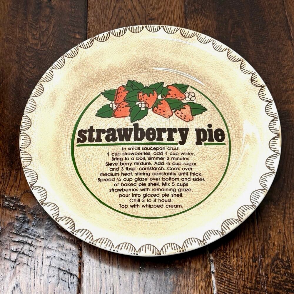 Vintage Mount Clemens Pottery Strawberry Pie Plate | Ceramic Recipe Pie Dish